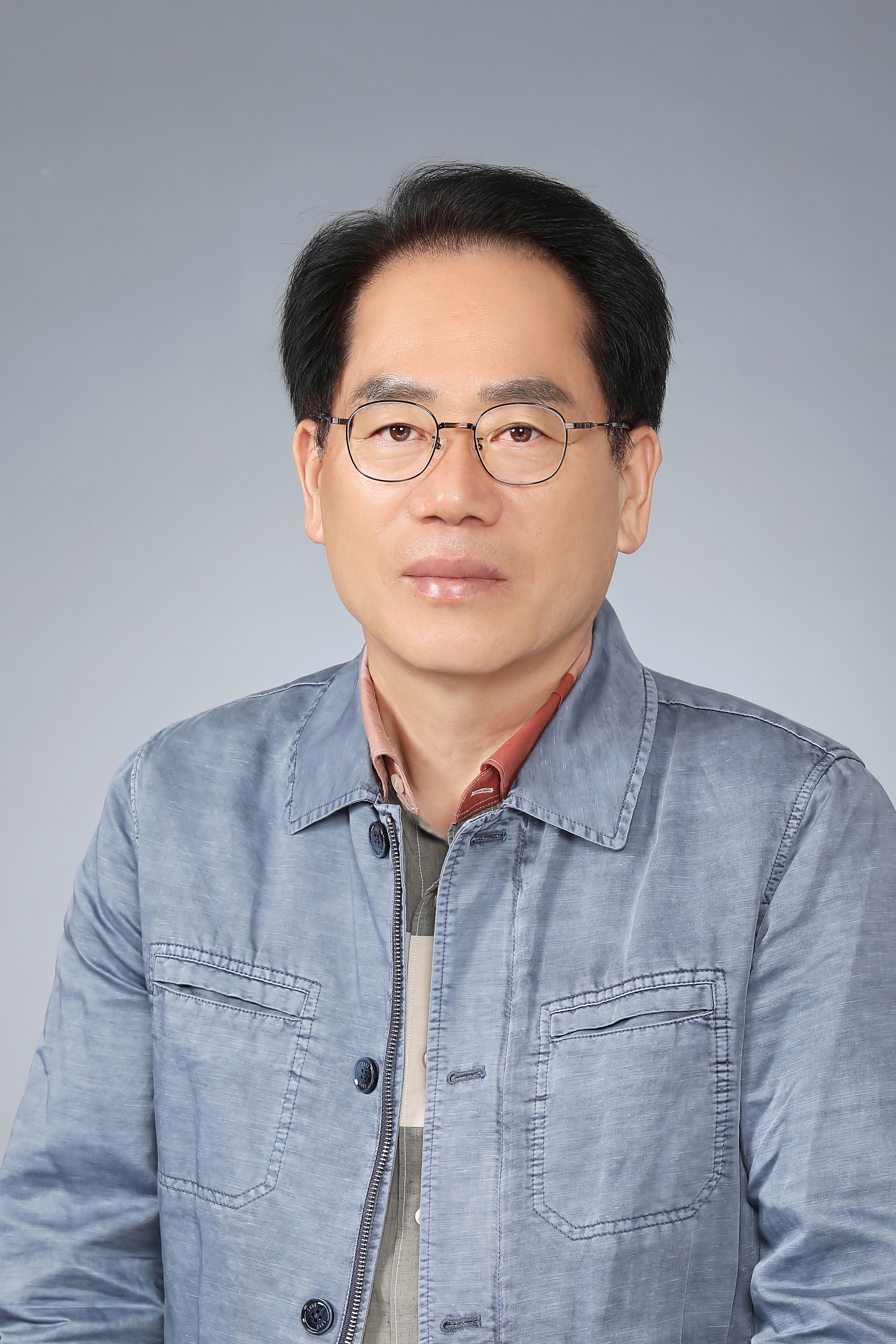 신철우