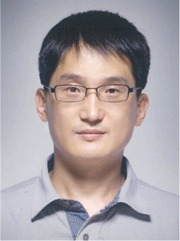 대표이사 김현익