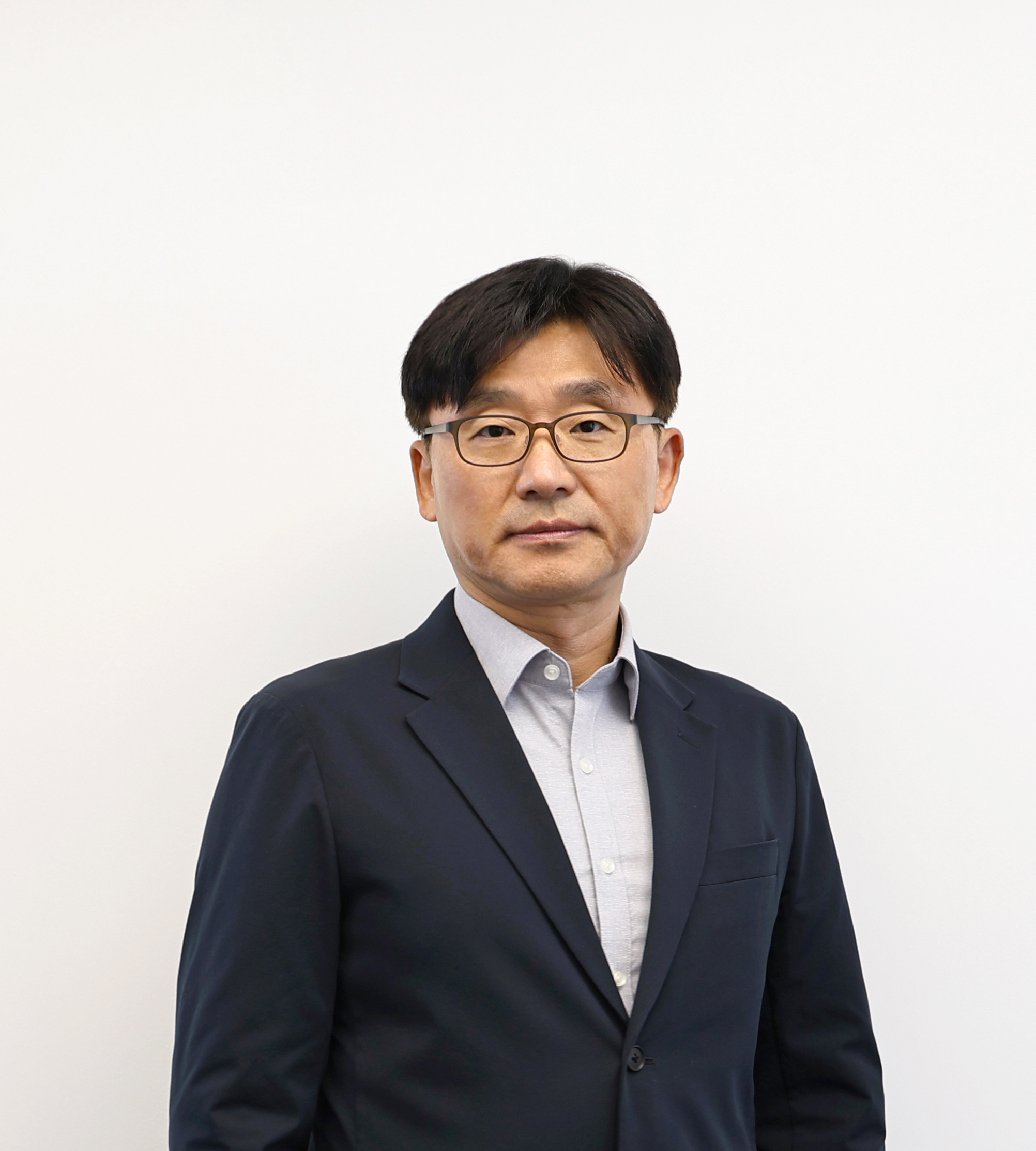 대표이사 김제형
