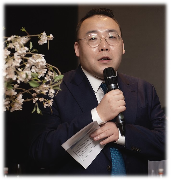 대표이사 전튼튼