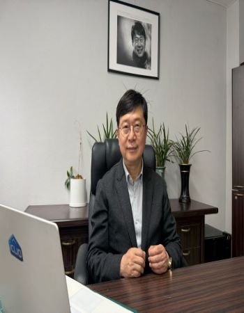 대표 윤홍식