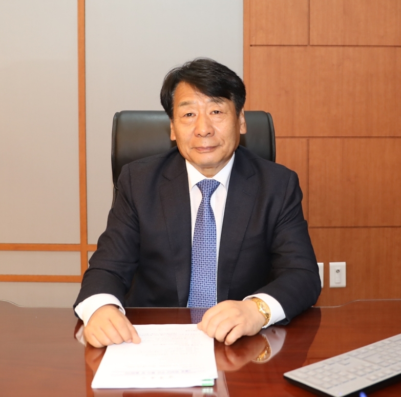 대표이사 이윤철