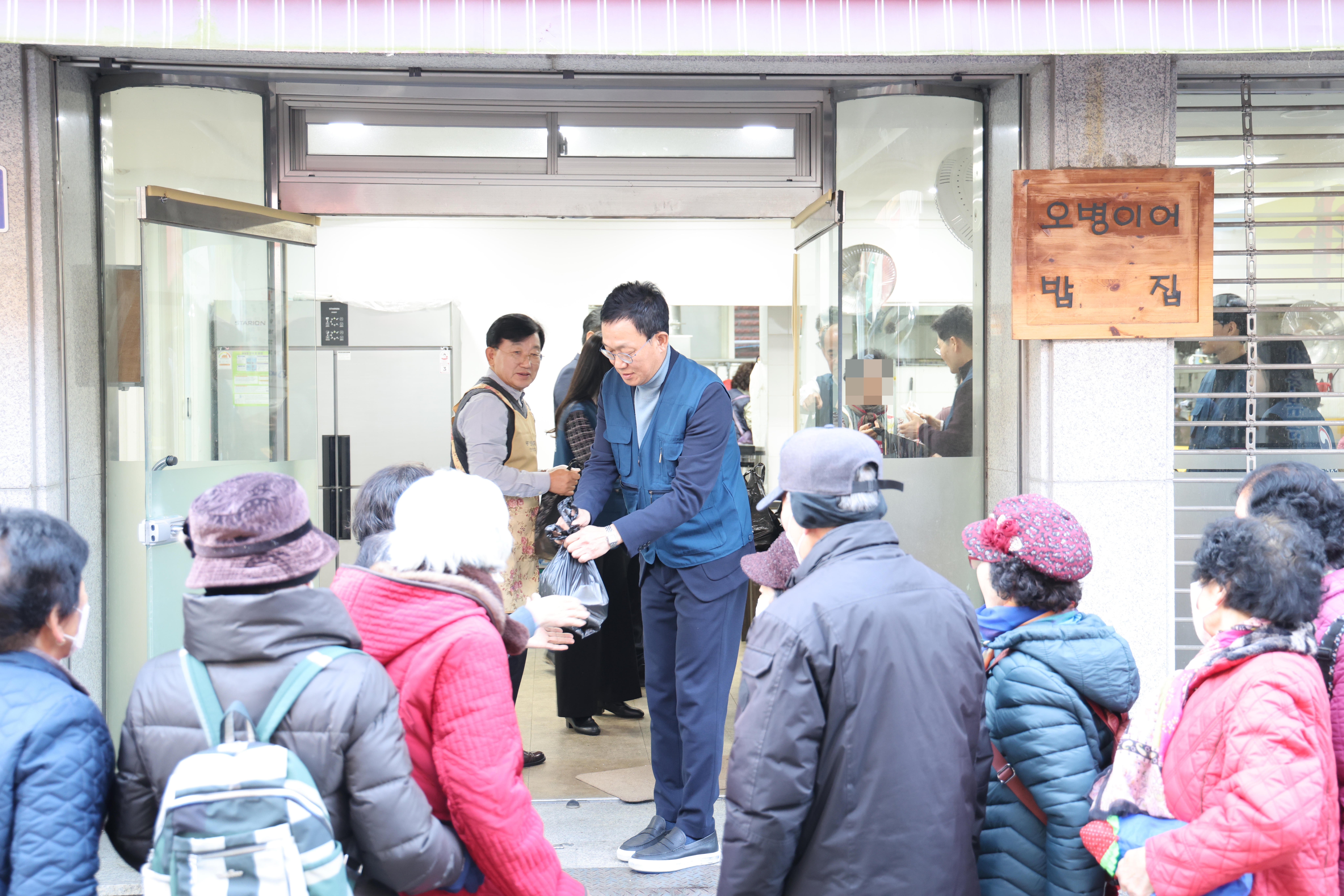 인천지방국세청, 도시락 나눔 봉사 실시