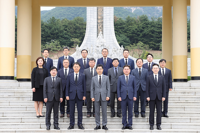 국립대전현충원 참배 이미지1