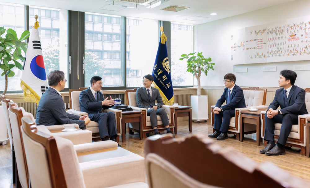 국세청-서울대학교 AI연구원 업무협약 MOU 체결식 이미지1